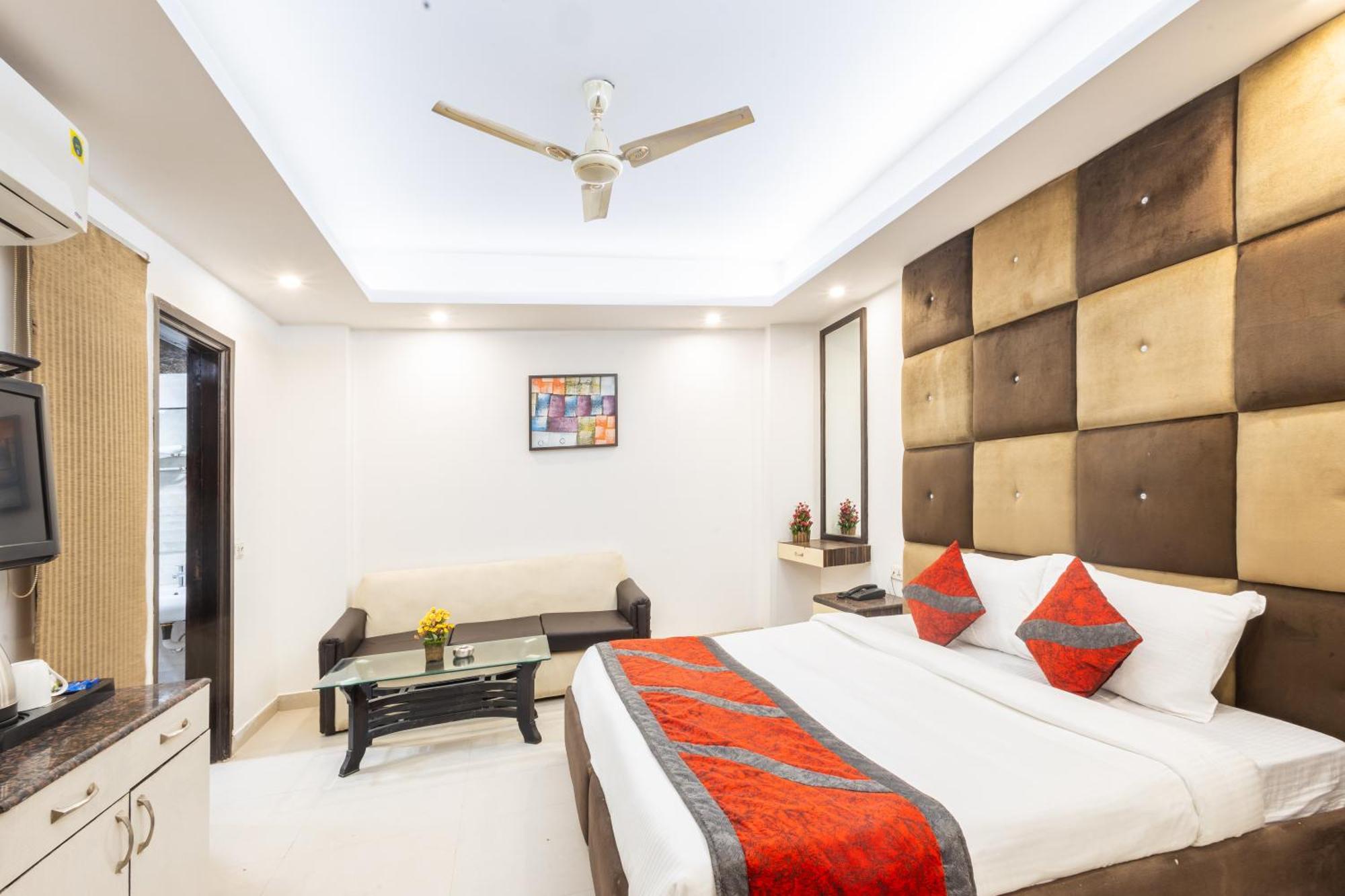 Hotel The Gold Inn - Karol Bagh Delhi Eksteriør billede