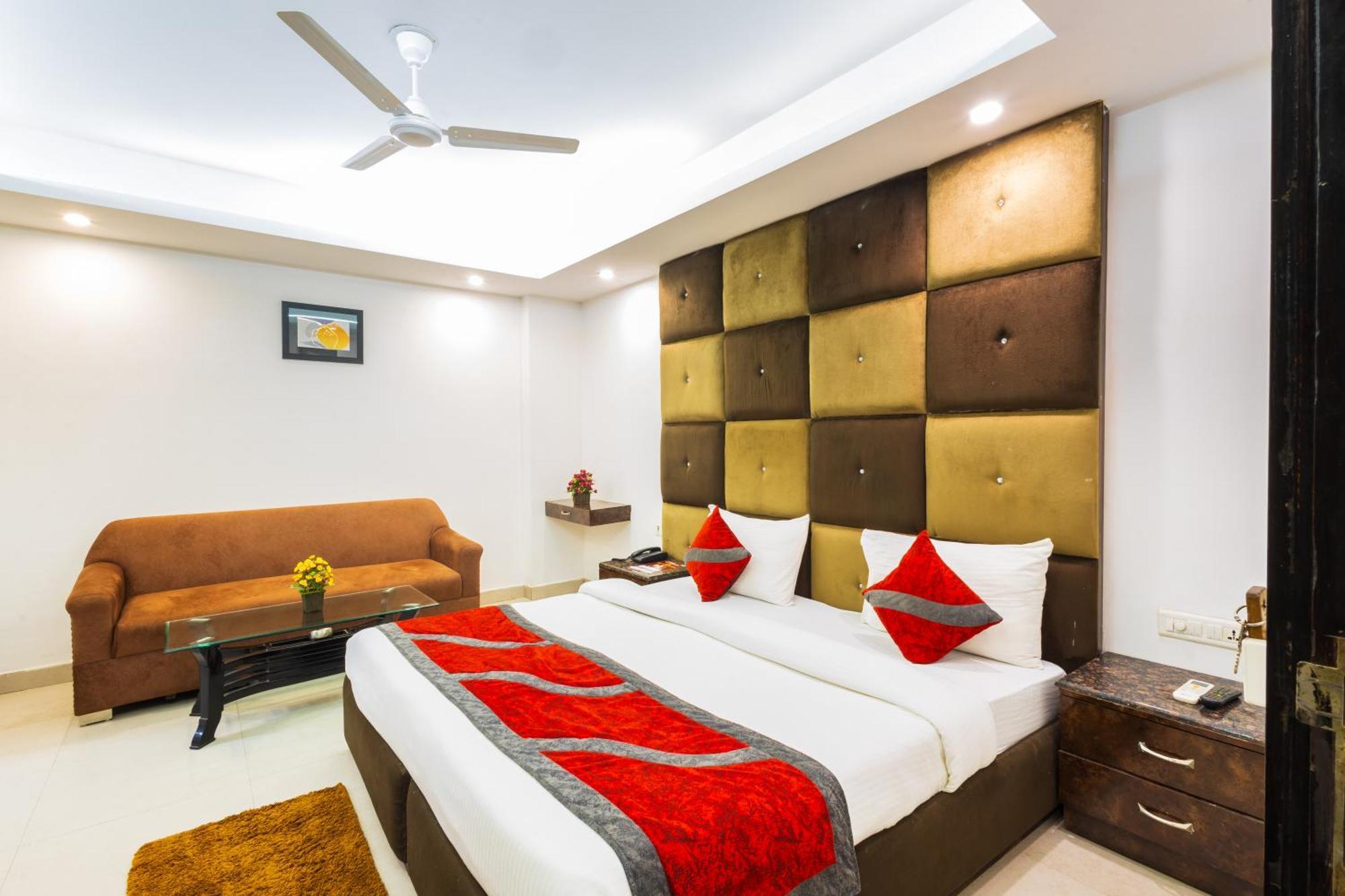 Hotel The Gold Inn - Karol Bagh Delhi Eksteriør billede