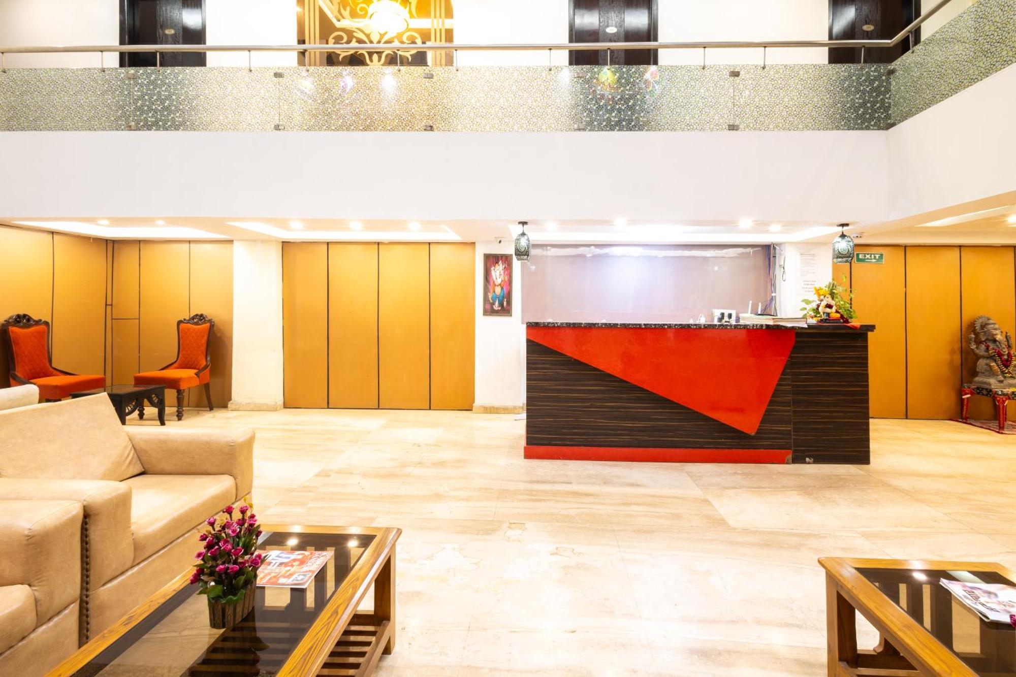 Hotel The Gold Inn - Karol Bagh Delhi Eksteriør billede