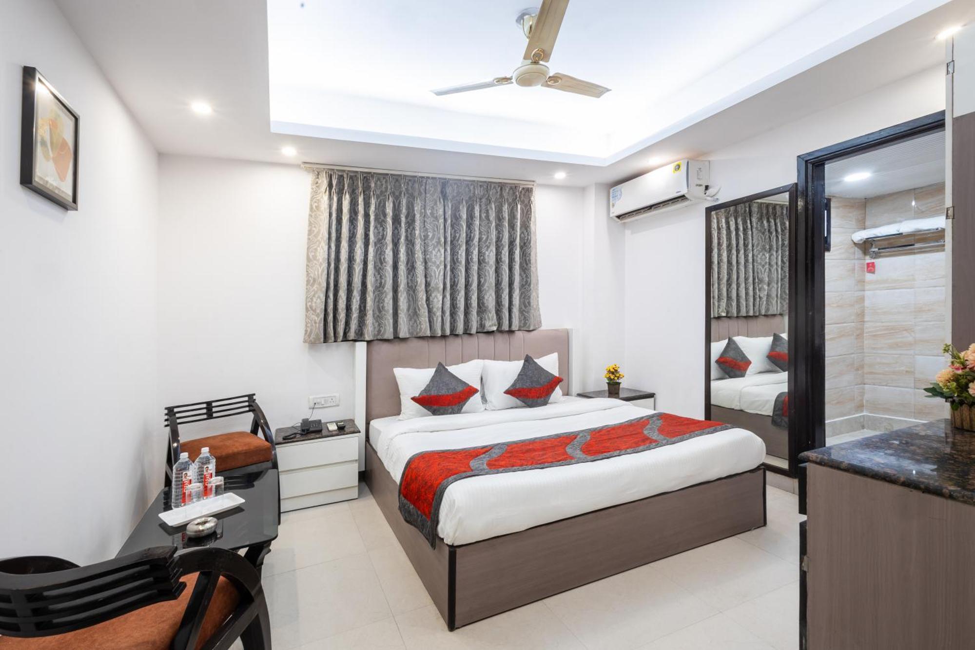 Hotel The Gold Inn - Karol Bagh Delhi Eksteriør billede
